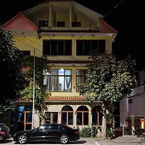 https://hotel-restaurant-savoja.albaniahotels.org