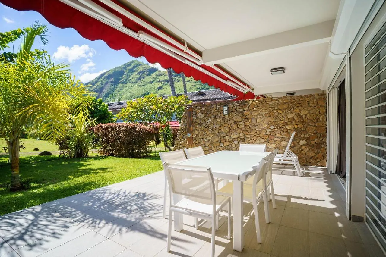 Moorea Sunset Beach Haapiti