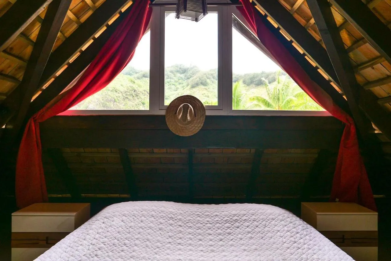 Moorea Sunset Beach Haapiti